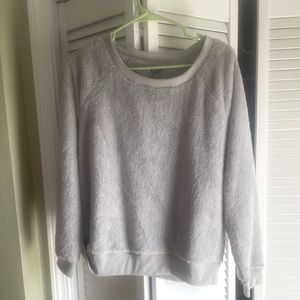 Women’s fleece pullover